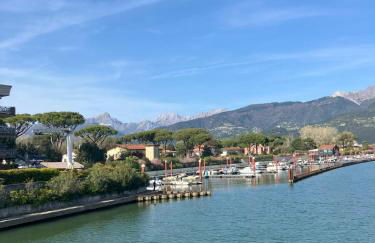 Relax between the sea and the mountains - Foto 1