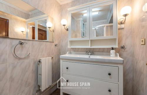 MyHouseSpain - Amplio piso cerca del centro - Foto 7