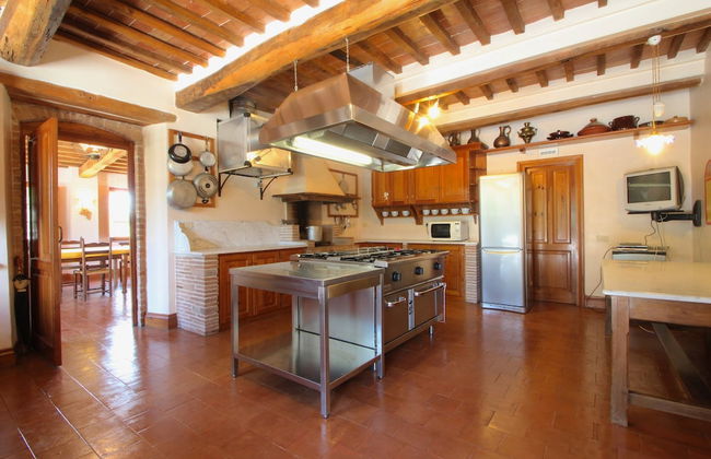 Villa in San Venanzo With Pool and Sauna - Foto 7