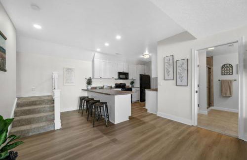 Bluebird Sanctuary w Stunning Sunset Views Sleeps 28 - Foto 51