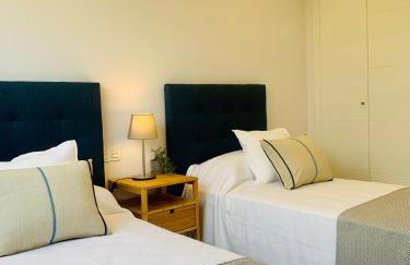 Sea view luxury new apartment Marbella Port - Photo 12