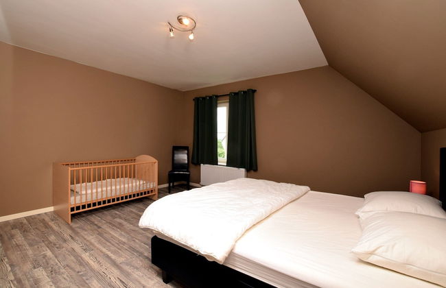 Stylish Holiday Home in Hastiere With Terrace - Foto 30