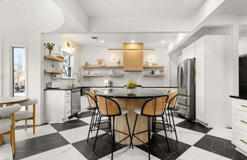 10 Min 2 Downtown, Heated Pool, Hot Tub, Putt Putt - Foto 2