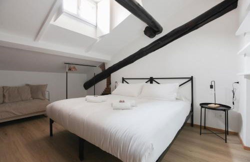 HACCA Collection - Porta Venezia Attic 2BR - Photo 4