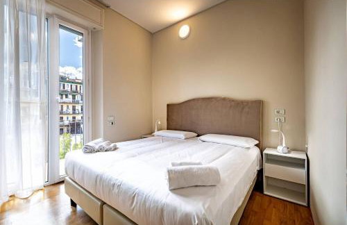 YD Bright 2-Bedroom Retreat with Elevator - Foto 7