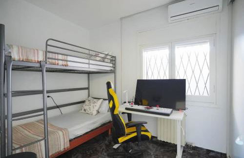 A+View Private Terrace Private Pool Family Fun - Photo 18