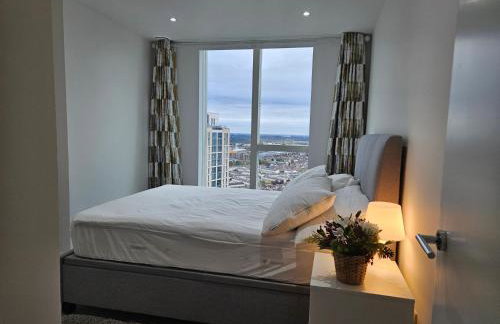 Stylish 1BDR Flat with 24hr Concierge East Croydon - Foto 4