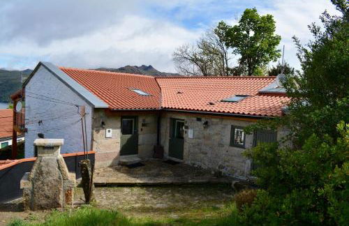 Caminho Gerês - Heritage Eco-Cottage - jacuzzi - Foto 44