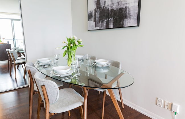 QuickStay - Luxury on Bay St. (Yonge & College) - Foto 29