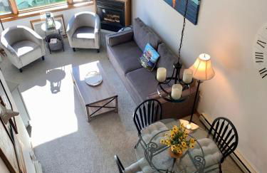 Cedar Haven Unit 202 by Simple Life Rentals - Photo 3