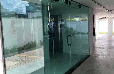 Lindo Flat a 200 metros do mar! - Foto 7