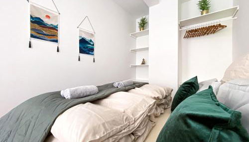 Freundliche Ferienwohnung mit Regendusche, Küche, Waschmaschine&Trockner, TV, WLAN - Foto 5