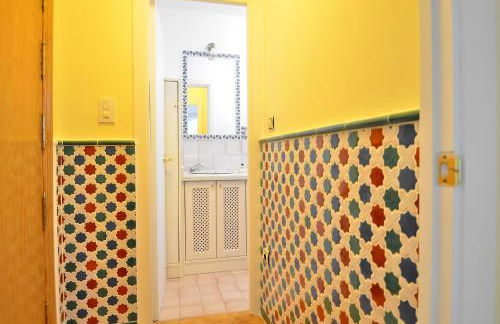 The Nasrid Palace from your bed ! - Photo 33