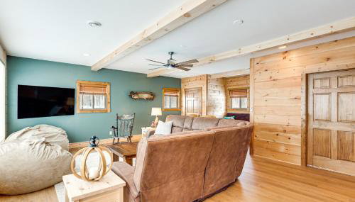 Private Dock, BBQ Ready Lakefront Fifield Home! - Foto 5