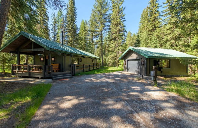 Glen Lake Cabin in the Woods - Photo 16