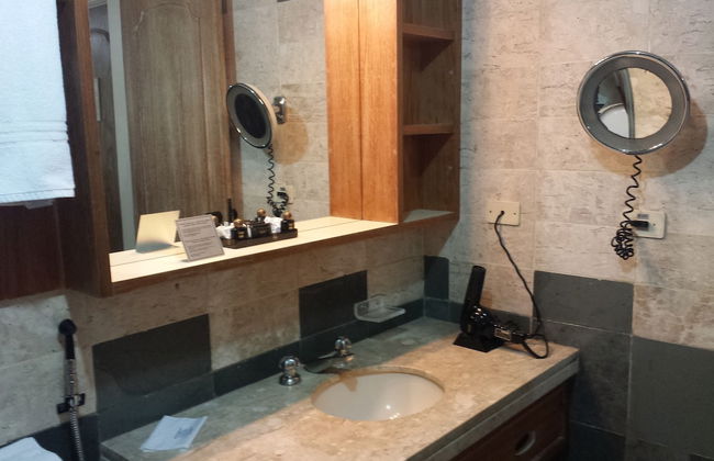 The Landmark Residence - Oficial - Foto 35