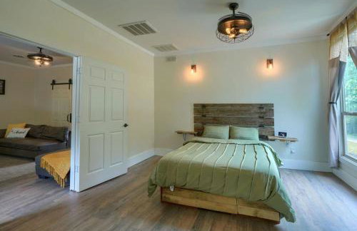 Swaying Pines Cabin w/EV Charger - Foto 15