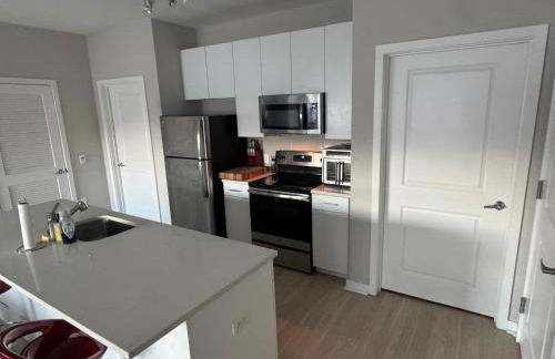 Modern Hyattsville Apartment - Walk to Metro & DC - Foto 2