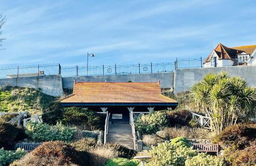 4-Bedroom House 5 mins to Beach & Parking - Foto 23