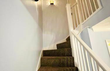 Chic 2BR escape near Luton Airport&Train Stn, Whipsnade zoo, Contractors - Foto 13