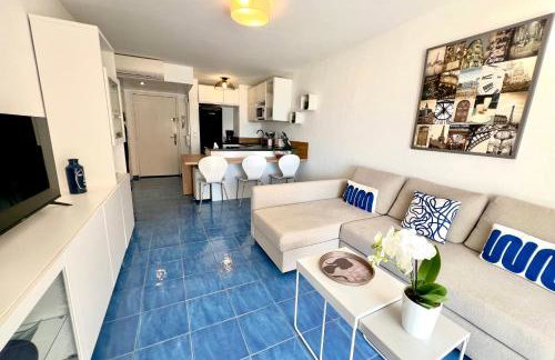 Golfe Juan - 4 People - Sea View - Swimming Pool - Garage - Foto 1