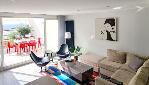 MAGNIFIQUE APPARTEMENT VUE MER - GRANDE TERRASSE ET PISCINE - Foto 5