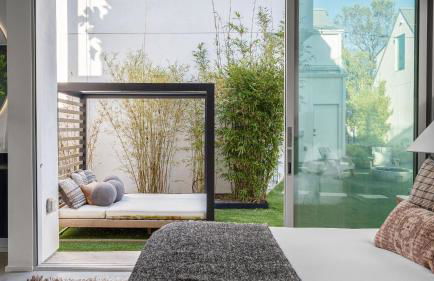 Luxe 9BDR Retreat w Putting Green Game Room Bouldin Collective by AvantStay - Foto 27