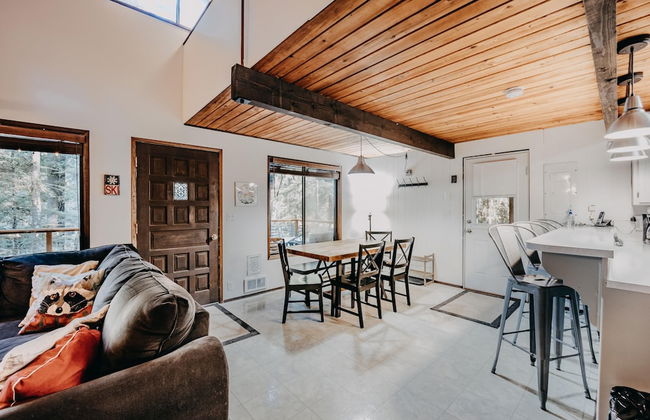 98SL - Hot Tub - BBQ - Pets Ok - WiFi - Sleeps 6 - Foto 36