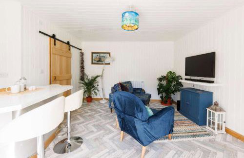 Cosy Cabin Retreat Close to Beaches - Foto 10