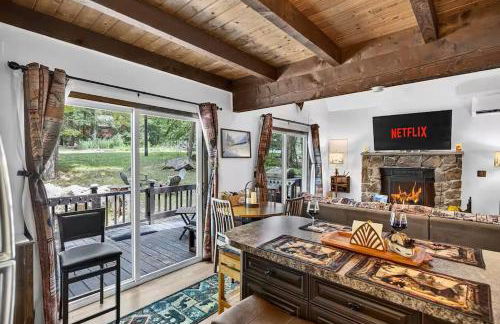 Hideout Pocono Chalet - Foto 1