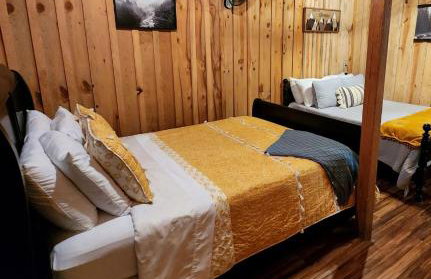 Unique Country Cabin Meets Farmhouse Modern!!! - Foto 25