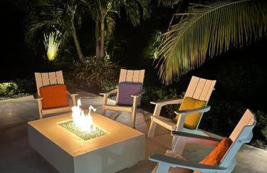 Intercostal Front Singer Island Pool Home - Photo 3