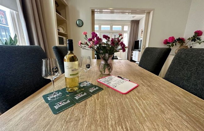 Apartment in the Fortified With Private Garden - Photo 32