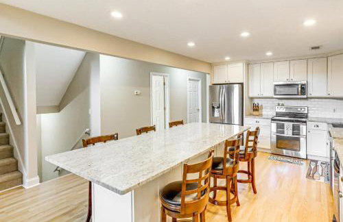 Remote Escape Lake Home with Dock in Sparta! - Foto 10