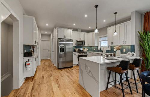 2br 3ba 2King bd 3 Car Parking Bonus area with Queen Bed - Foto 2