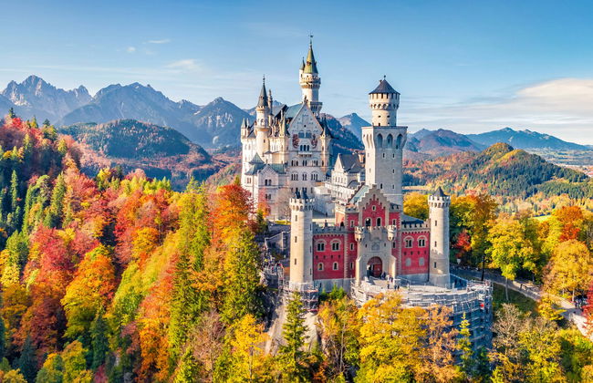 Neuschwanstein Castle & Linderhof Palace Day Trip - Photo 8