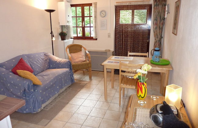 Cozy Escape in Bohon - Photo 9