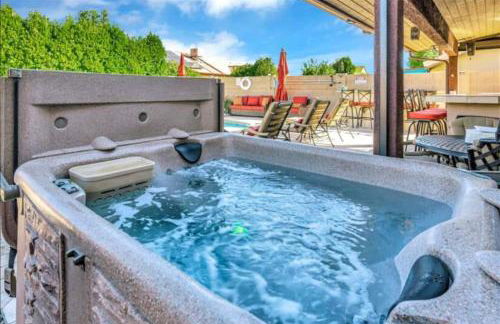 5 Bedrooms Hot Tub Firepit BBQ Kitchen - Foto 6