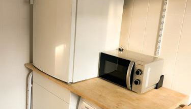 Aesthetic city apartment with a quiet sense of well-being - Foto 4