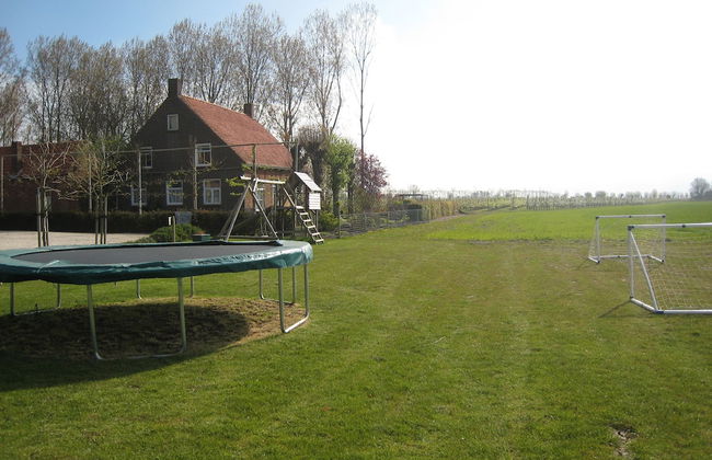 Holiday Home in Zuidzande With Sauna - Foto 30