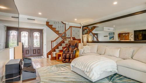 Chic Coastal Home with Outdoor Oasis in Oxnard! - Foto 4