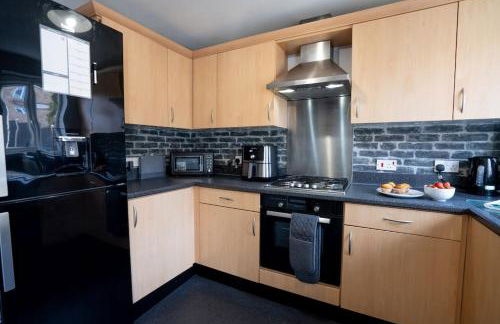 Stunning 3 bed House - Nr Kings Mill Hospital - 2 Parking Spaces, Wifi & Garden - Foto 17