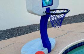 NEW PHX Pool Home With Deep End and Central Location - Foto 16