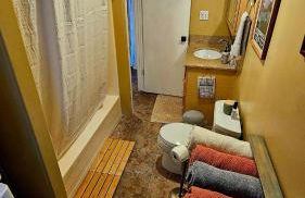 Lake retreat Nevada city cabin - Photo 26