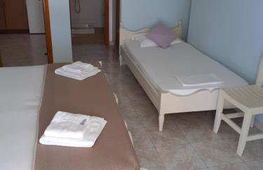 Mediterranean Studios - Photo 34