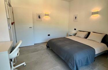 Newly Refurbished Komiza Haven - Photo 35