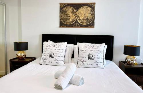 Urban Heaven with free parking - Photo 1