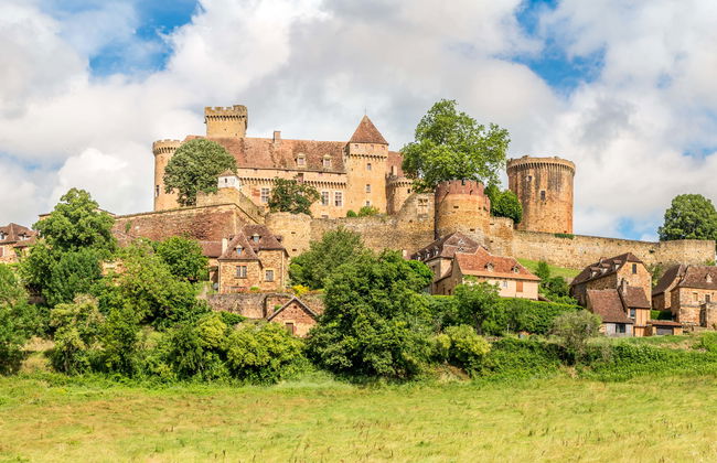 Ingresso do castelo de Castelnau-Bretenoux - Foto 3