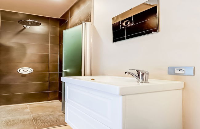 Modern Holiday Home in Avelgem with Sauna & Hot Tub - Foto 17