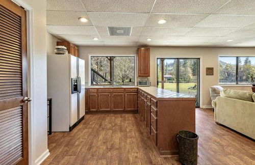 Riverfront Getaway - Foto 26